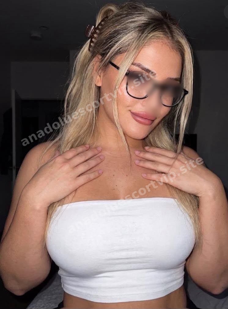 Ceren — Büyükçekmece escort 3